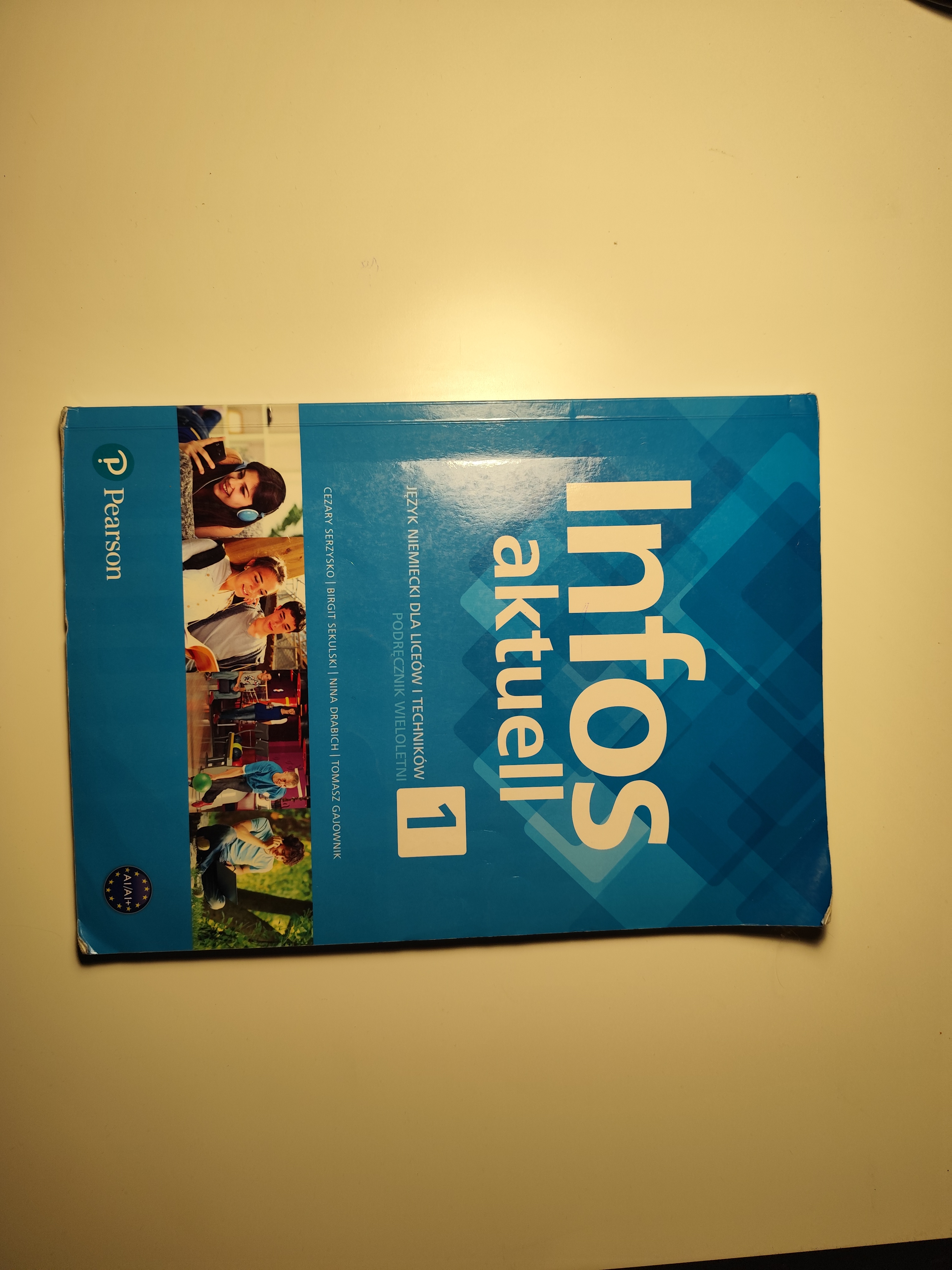 Zdjęcie podręcznika